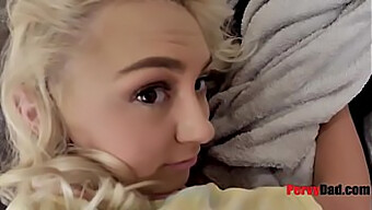 Chloe Temples Tabubelagda Möte Med Sin Pappa Vid 18+