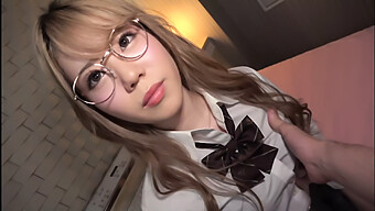 Glasses Gi...